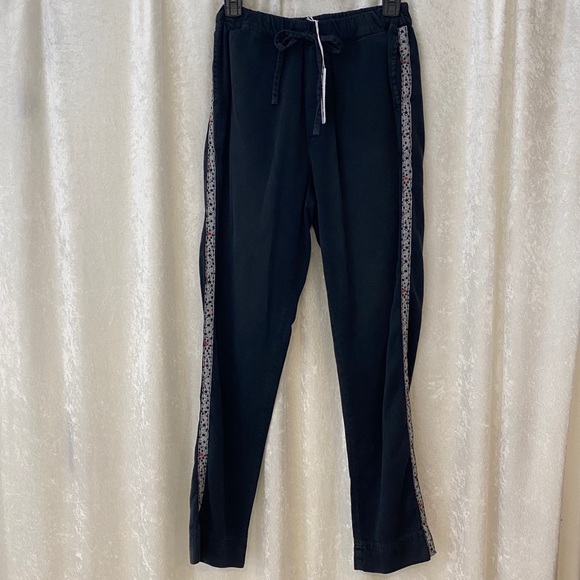 Sundry Star-Trimmed Trousers - Picture 5 of 5